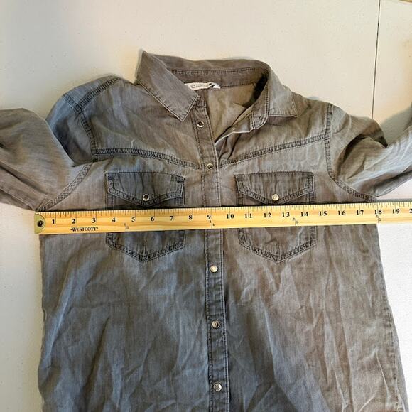 ZARA Denim Chambray Long Sleeve Button Down Shirt with Pockets Gray Size S - Picture 6 of 9